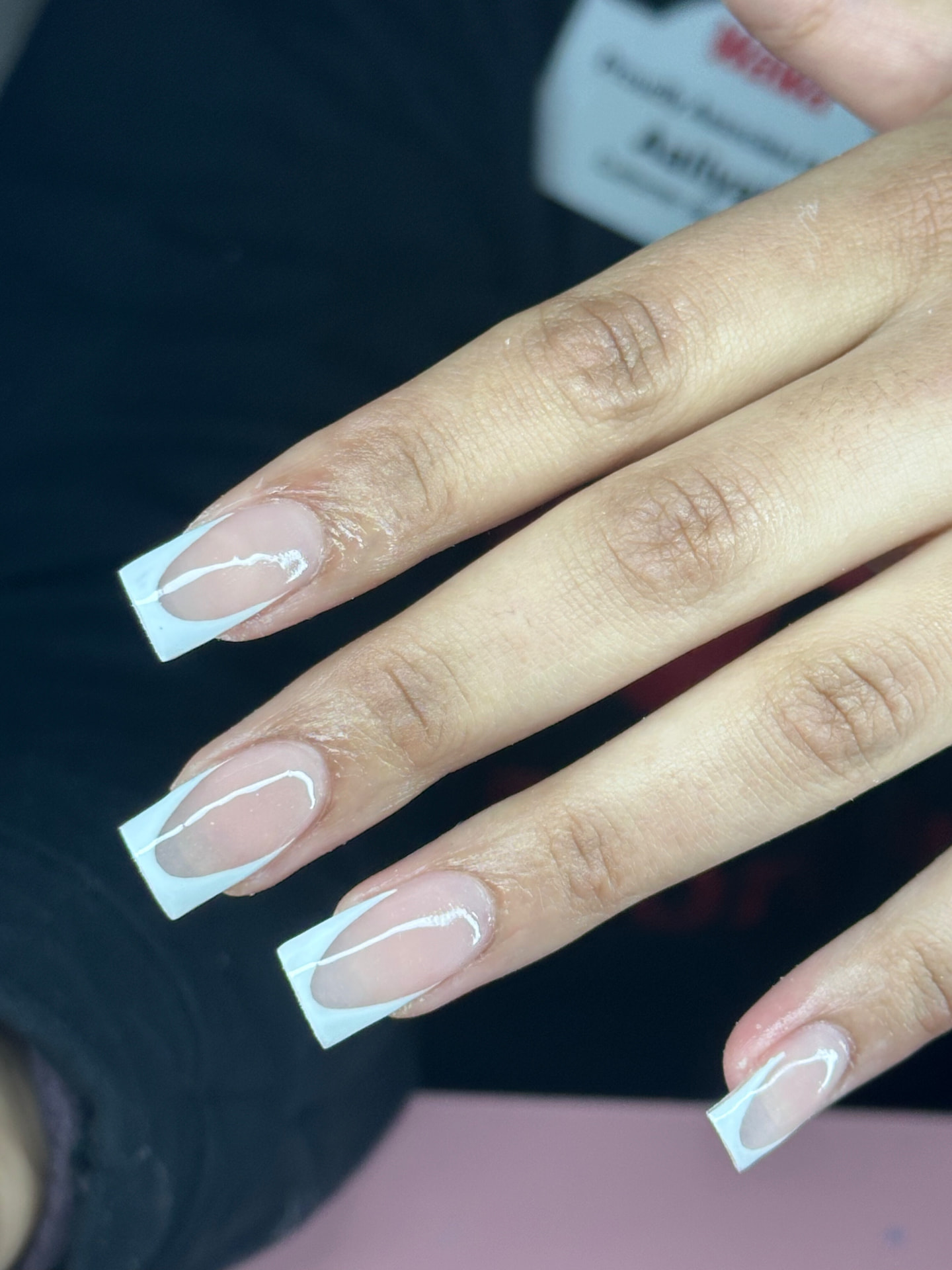 White outline French manicure by Serin